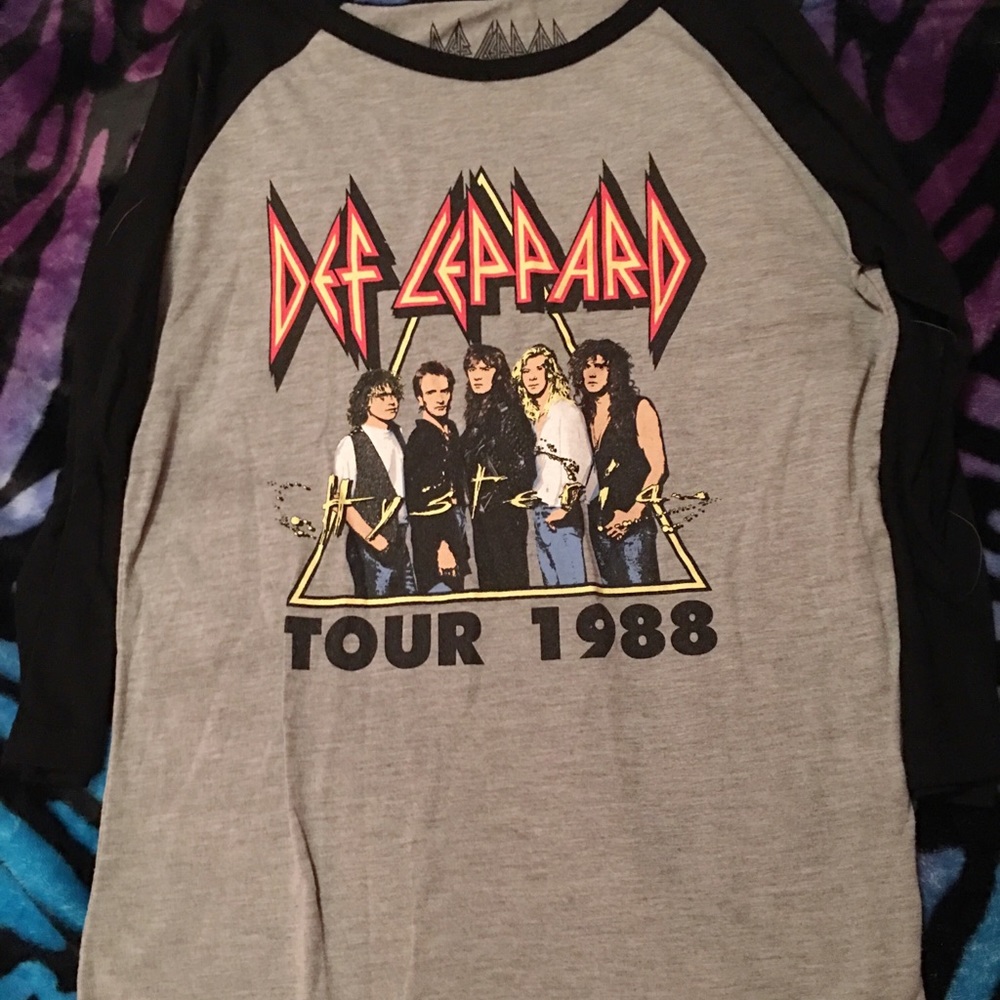Def Leppard Band T-Shirt